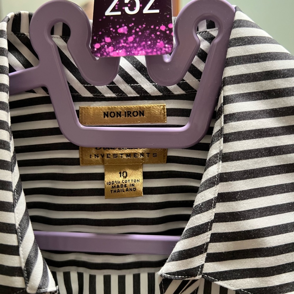 Investments Classic Black & White Striped Button Down Shirt E252 - Picture 2 of 4